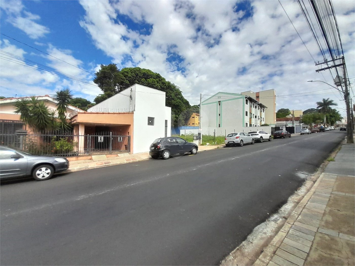 Imóvel Comercial na Rua Miguel Petroni – Localização Estratégica em Frente ao Campus da USP 1