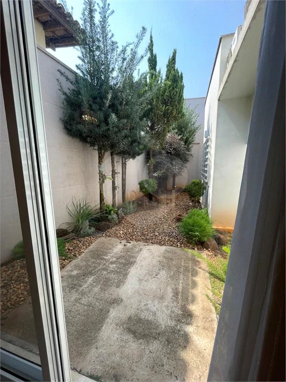 Casa à venda com 3 dormitórios no Bairro Cidade Jardim em Piracicaba - SP.