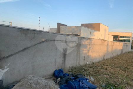 Linda casa Mobiliada e com piscina - Nova Cerejeiras - Atibaia