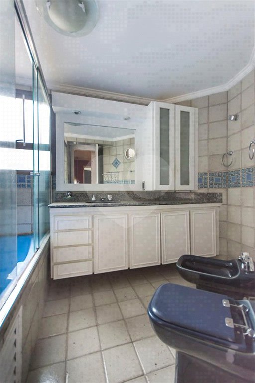 HIGIENÓPOLIS APTO com 160 M² PRIVATIVOS UM POR ANDAR 3 SUITES. 2 VAGAS, CONTEMPORÃNEO.ACEITA PERMUTA