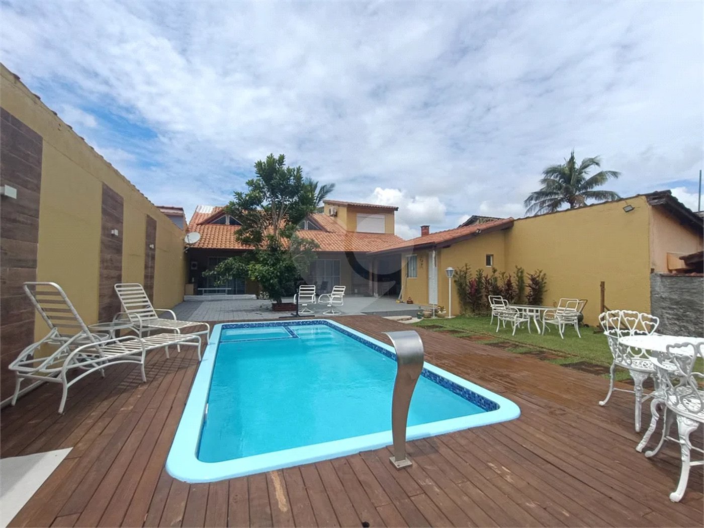 Casa à venda com 3 quartos, sendo 1 suíte,  em Morada da Praia, Bertioga, SP