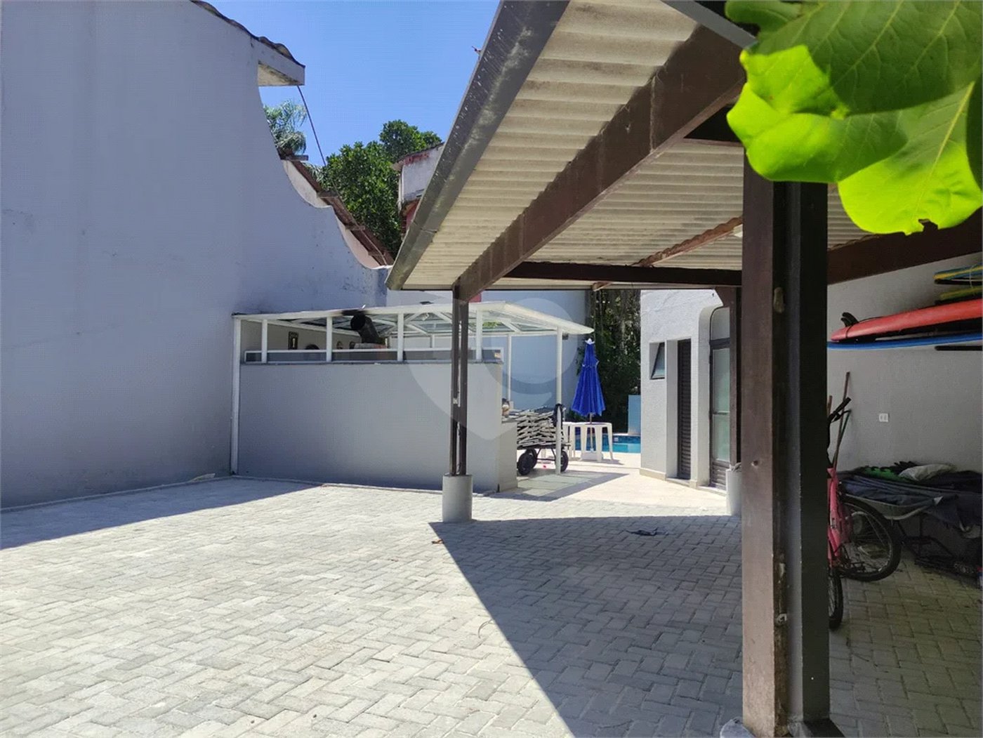 Casa à venda com 6 quartos, sendo 3 suítes, em Costa do Sol, Bertioga, SP