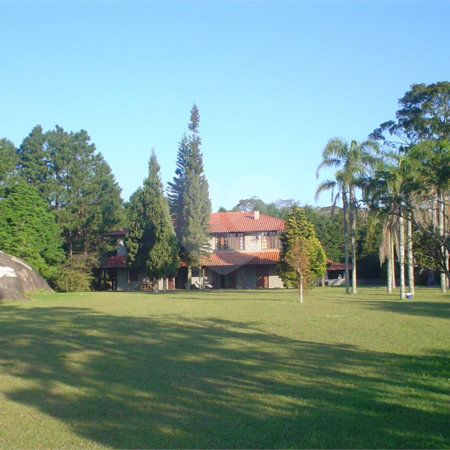 Casa à venda no Pico do Olho D'água em Mairiporã