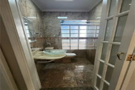 Apartamento à venda no bairro Barra Funda.