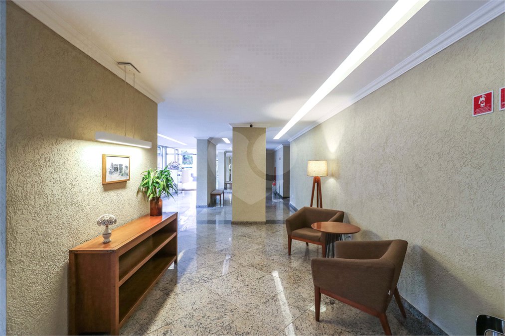 Apartamento com 1 Dorm e 1 vaga à venda na Bela Vista