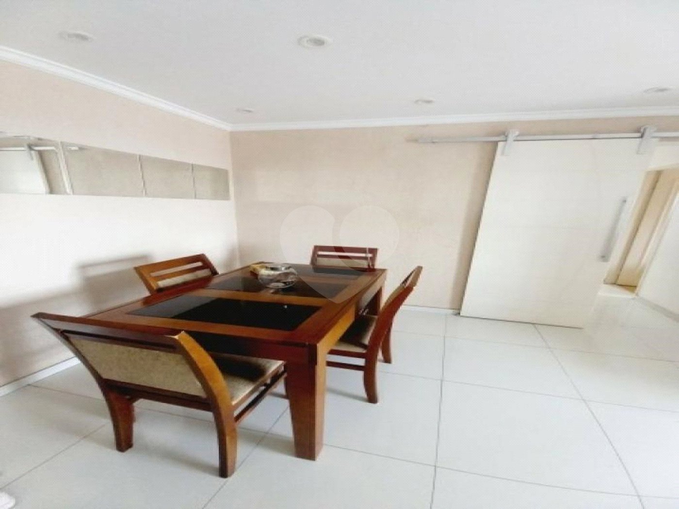 Apartamento à venda com 3 quartos, sendo 1 suíte, em Vila Santa Catarina, São Paulo, SP