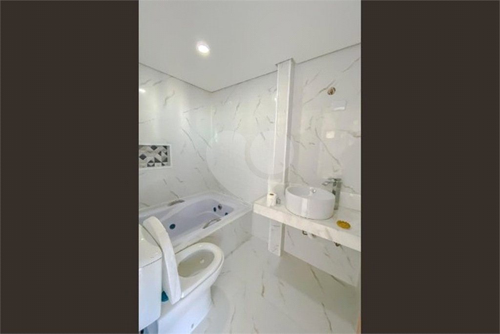 Apartamento com 260m² à venda na Av. Paes de Barros - Recém reformado 100% - Impecável.