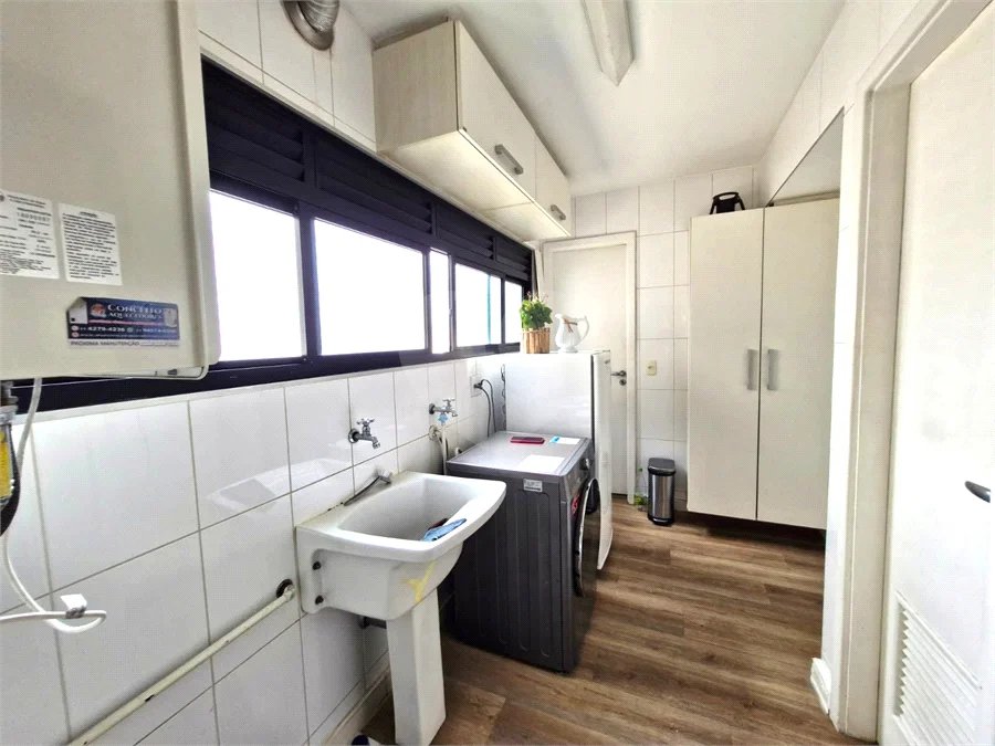 Apartamento a venda com 3 quartos no Alto da Boa Vista