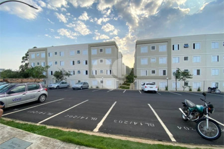 Apartamento à venda no Monte Stella