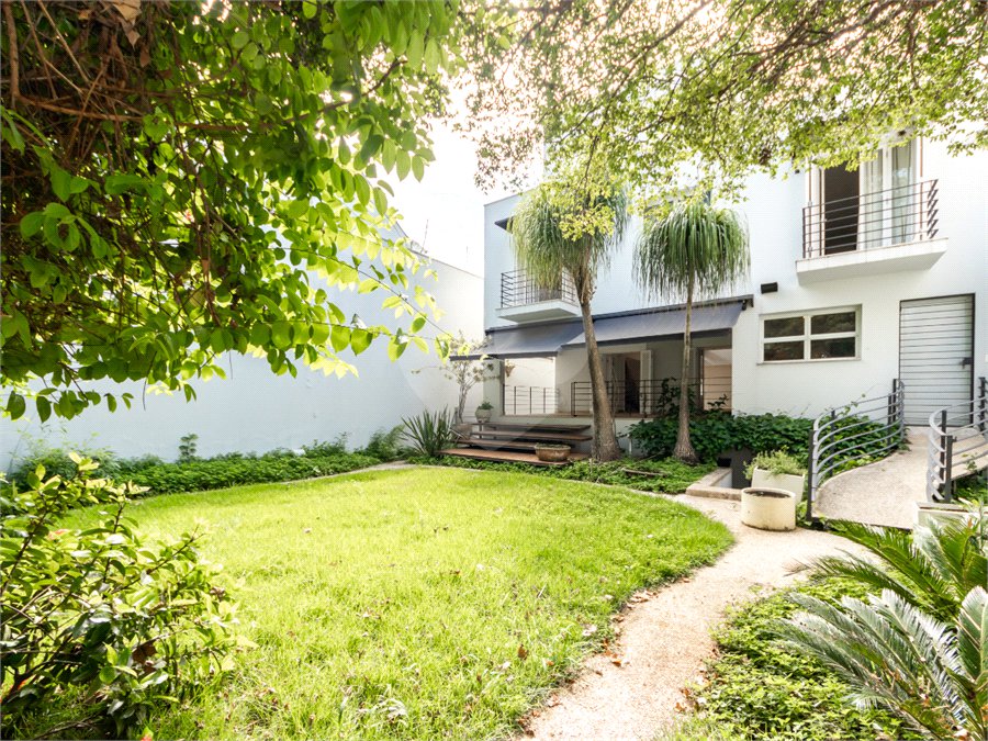 Casa com 4 quartos a venda Vila Nova Conceição, São Paulo - SP