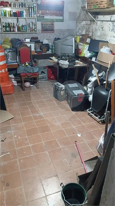 IMÓVEL COM SOBRADO + OUTRA CASA NO TERRENO, ÓTIMA PARA RENDA OU FAMÍLIA GRANDE