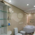 Apartamento 580m², 4 quatos, sendo 4 suítes, 5 vagas de garagem, à venda no Bosque da Saúde