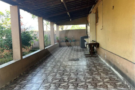 CONFORTO, SEGURANÇA E MOBILIDADE = BAIRRO ADRIANA
