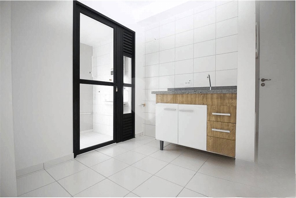 Apartamento à venda com 35m² - Bela Vista