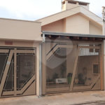 Casa espaçosa com 3 quartos e suíte em excelente bairro residencial!
