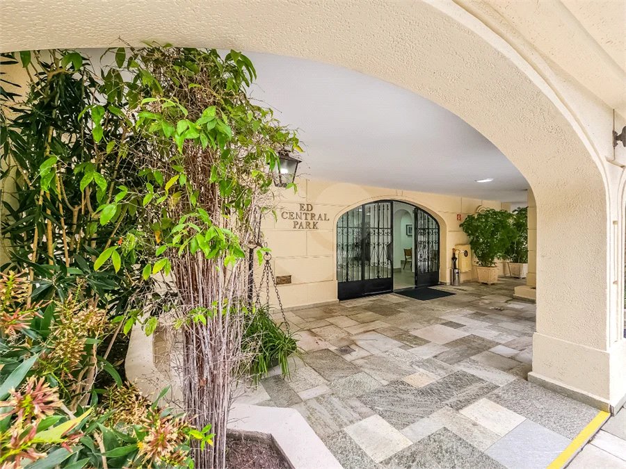 Apartamento à venda com 3 quartos, sendo 1 suíte, em Brooklin, São Paulo, SP