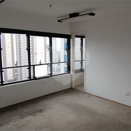 SALA COMERCIAL PARA LOCAÇÃO COM 57m2 NA VILA MARIANA/METRÔ