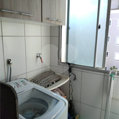 Apartamento com 2 dormitórios