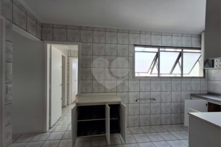 Apartamento a venda na Vila Clementino com dois dormitórios