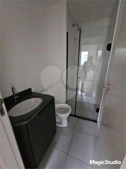 Apartamento com 38m², 2 dormitórios, à venda no Parque Bristol.