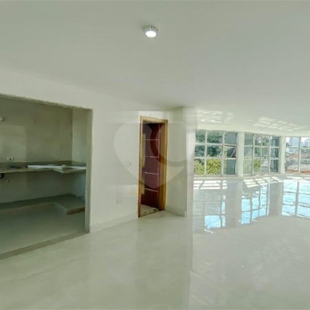 Apartamento com 260m² à venda na Av. Paes de Barros - Recém reformado 100% - Impecável.