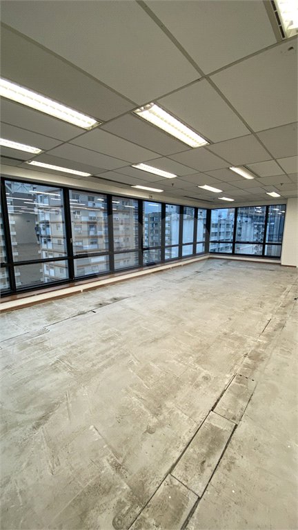 Sala comercial Alameda Santos