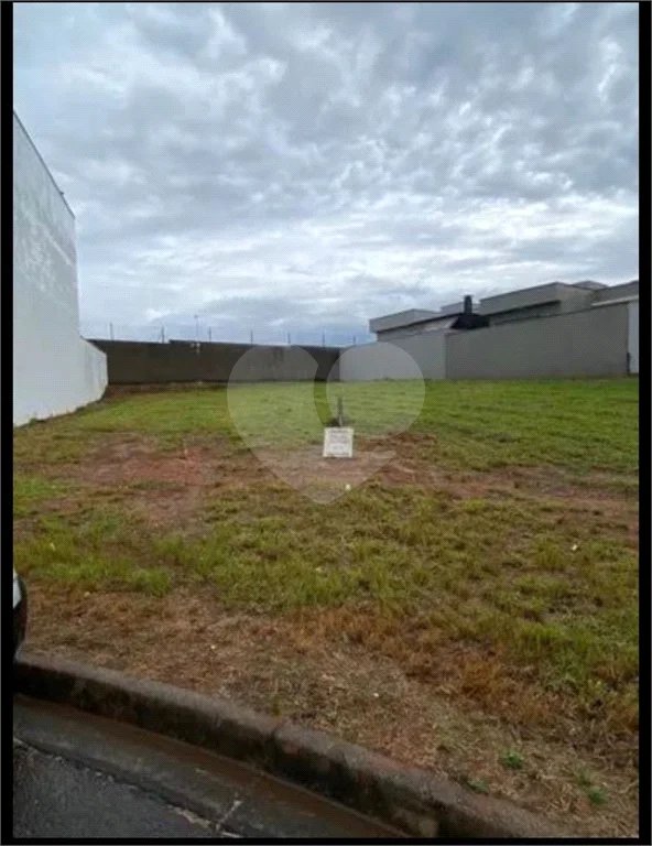 Terreno a venda no Park Taquaral Unimep em Piracicaba-SP.