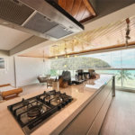 Apartamento à venda com 3 suítes em Riviera de São Lourenço, Bertioga, SP