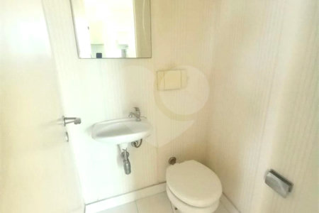 Apartamento duplex mobiliado para alugar em Moema de 74 metros quadrados 2 suítes 2 vagas lazer comp