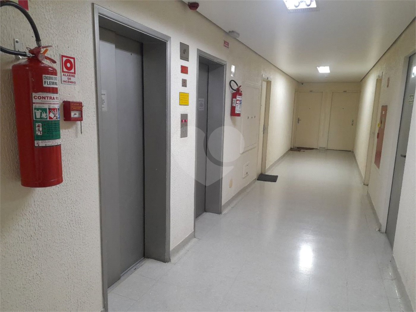 Sala Comercial com 40m² - Higienópolis