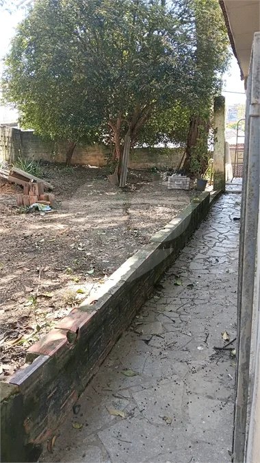 TERRENO ESQUINA A VENDA COM 3 CASAS + GARAGENS NO JABAQUARA / OU ALUGA CASA PRINCIPAL