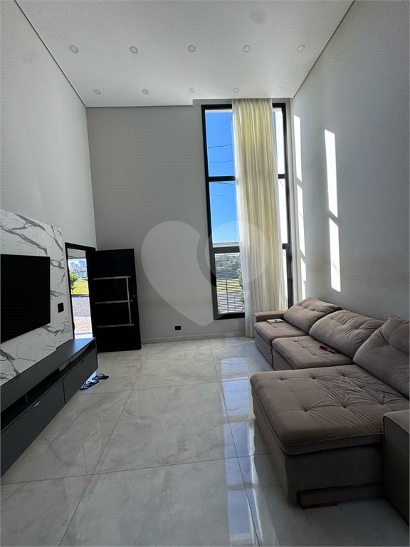 Casa à Venda no Bairro Santa Júlia – Ampla, Moderna e Bem Localizada