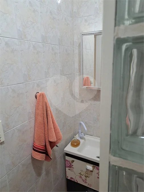Casa Ampla com 5 Dormitórios, Piscina e Lazer Completo em Terreno de 1.260 m²