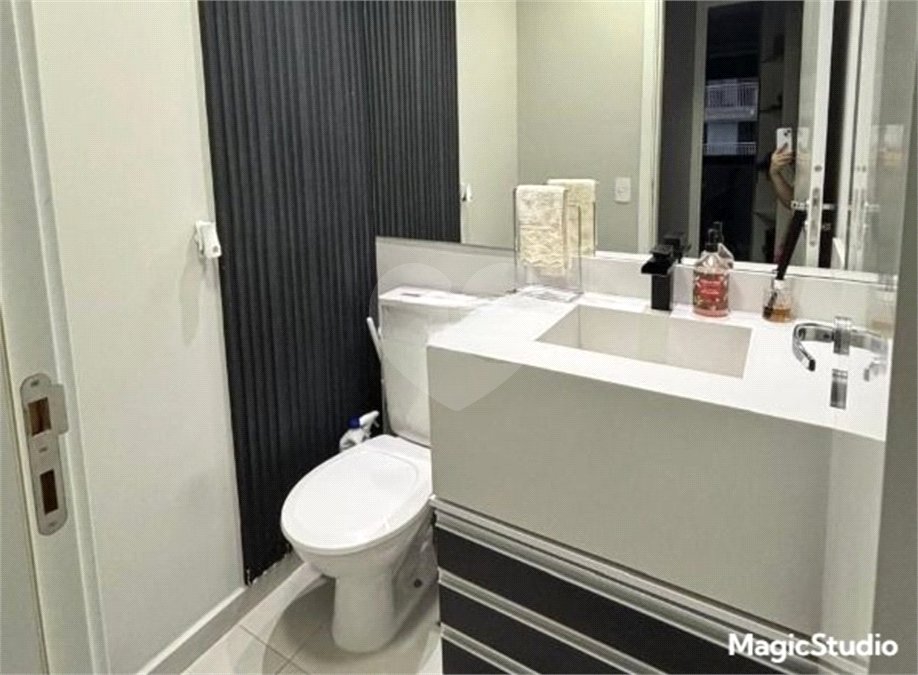 Apartamento com 57m², 2 dormitórios, sendo 1 suíte, 1 vaga, à venda no Brás.