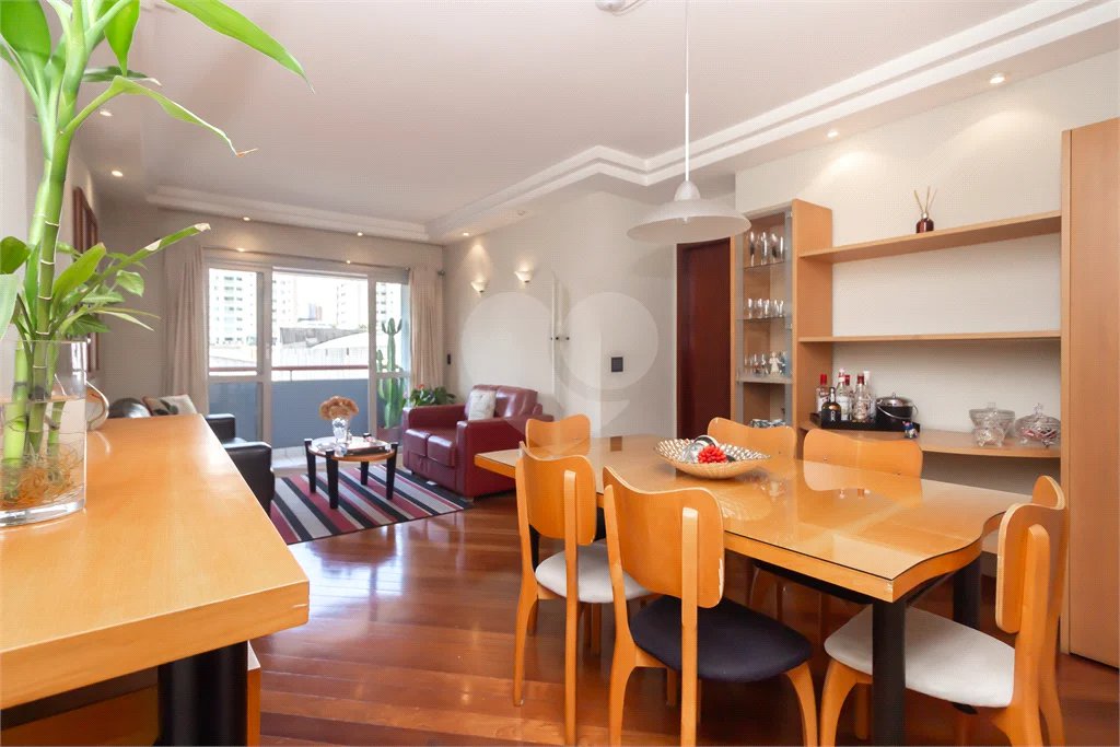 Apartamento - Mooca - 3 Quartos / 1 Suíte - 2 Vagas - Venda / Compra