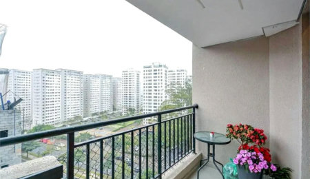 Apartamento à venda com 3 quartos, sendo 1 suíte,  em Campo Grande, São Paulo, SP