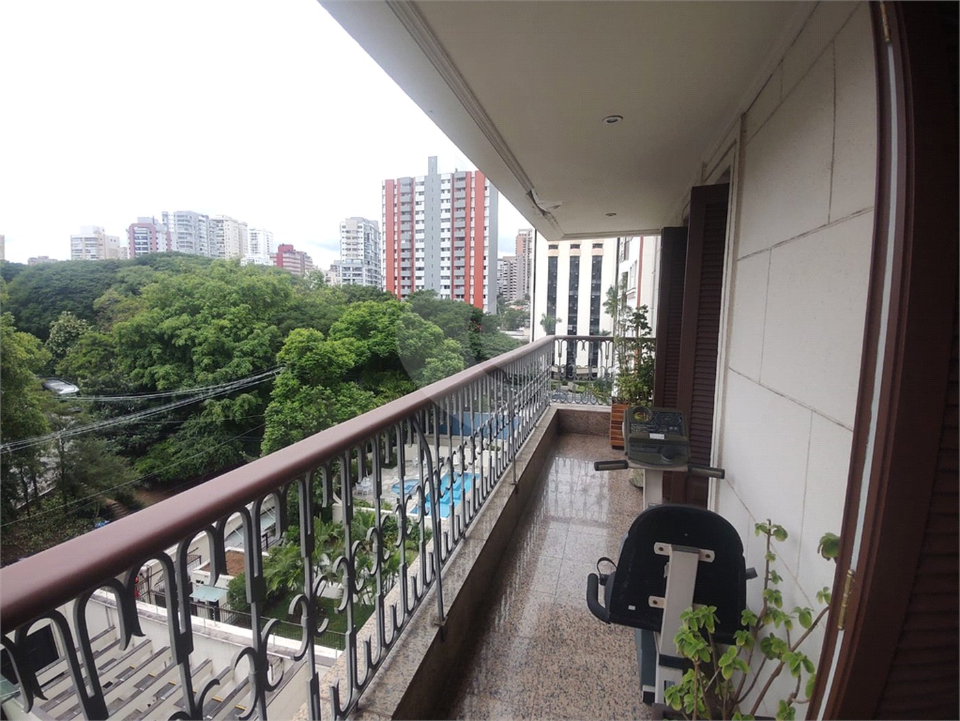 APARTAMENTO NA VILA CLEMENTINO COM 4 DORMITORIOS 4 SUITE E 6 VAGAS