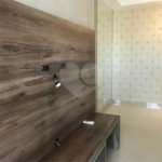 APARTAMENTO MOBILIADO EM FRENTE AO SHOPPING 02 DORMITÒRIOS