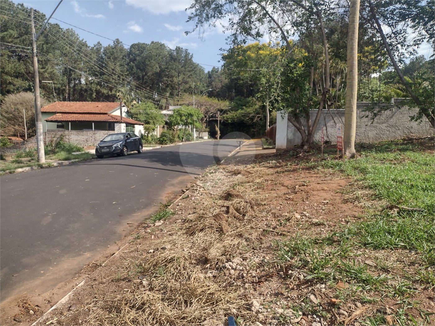 Terreno á venda no Jardim Sambambaia
