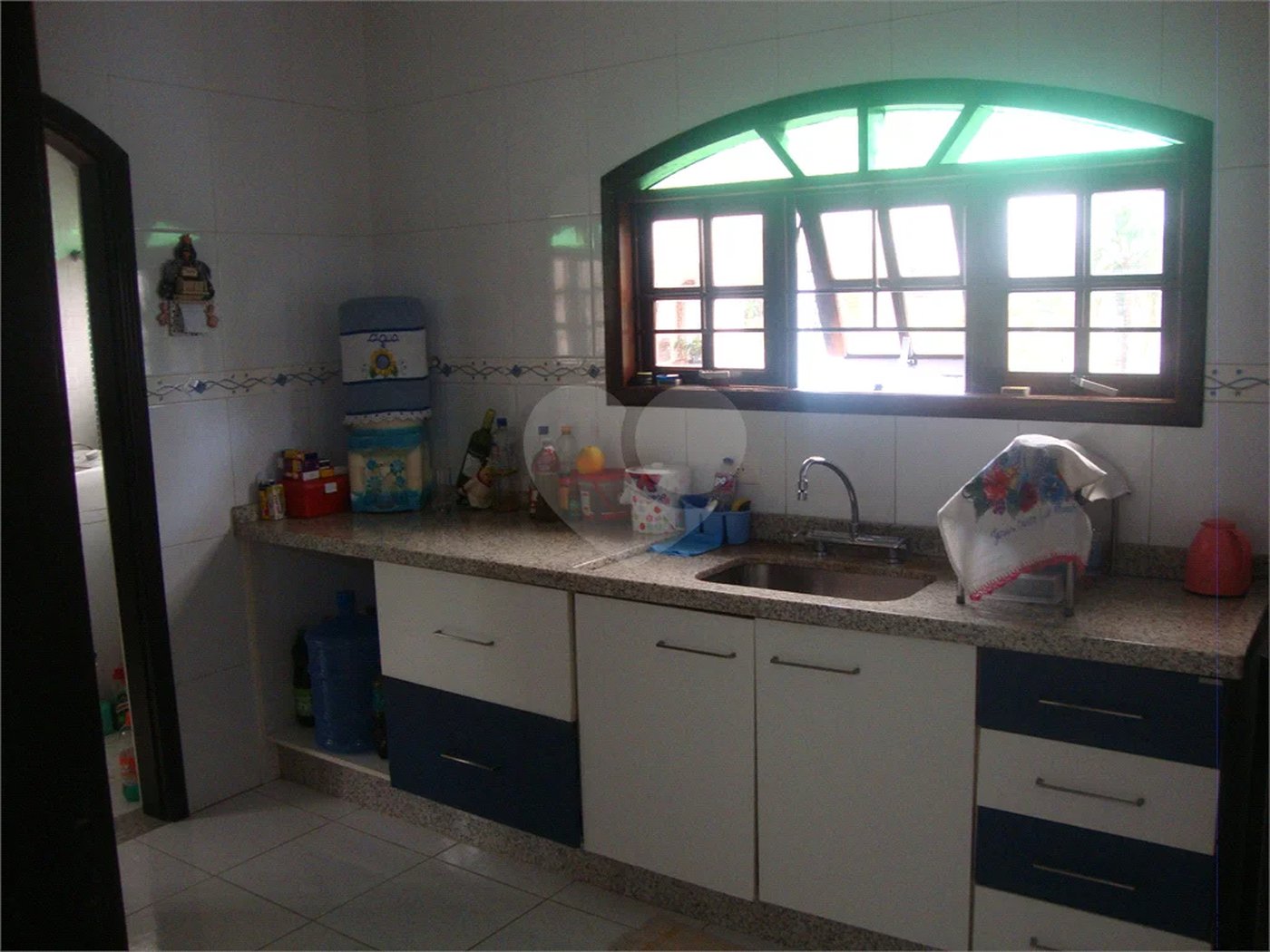 Chácara à venda com 5 quartos, sendo 2 suítes, em Jardim Arujá, Arujá, SP