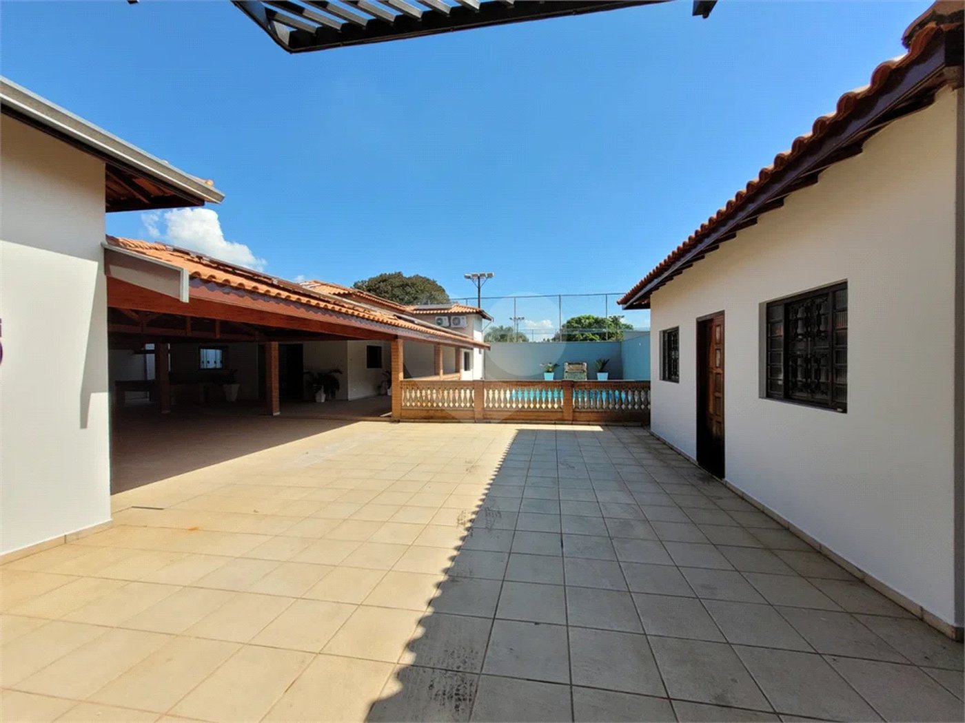 Bela casa à venda no Bairro Convívio Santa Tereza em Piracicaba - SP.