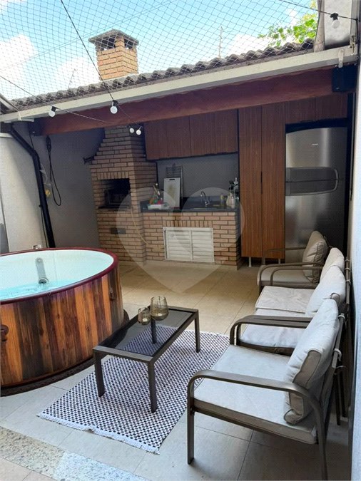 Casa à venda com 4 quartos em Vila Fiat Lux, São Paulo