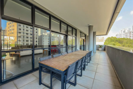 Studio novo com 33m² e vaga na garagem na região da Aclimação em São Paulo - SP.