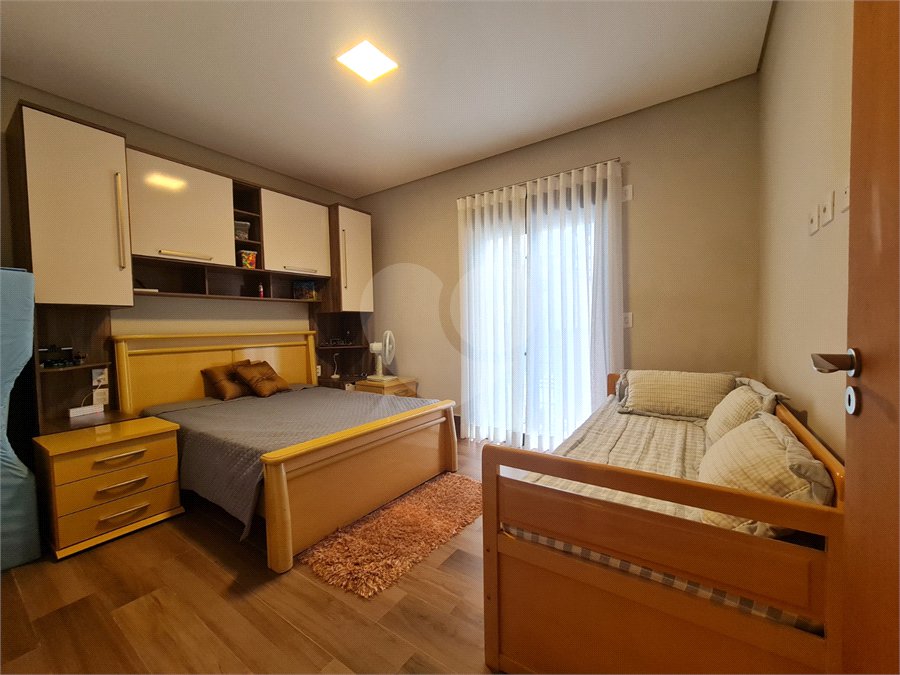 Casa com 4 dormitórios à venda, 214 m² por R$ 1.890.000 - Parque Arco Iris - Atibaia/SP