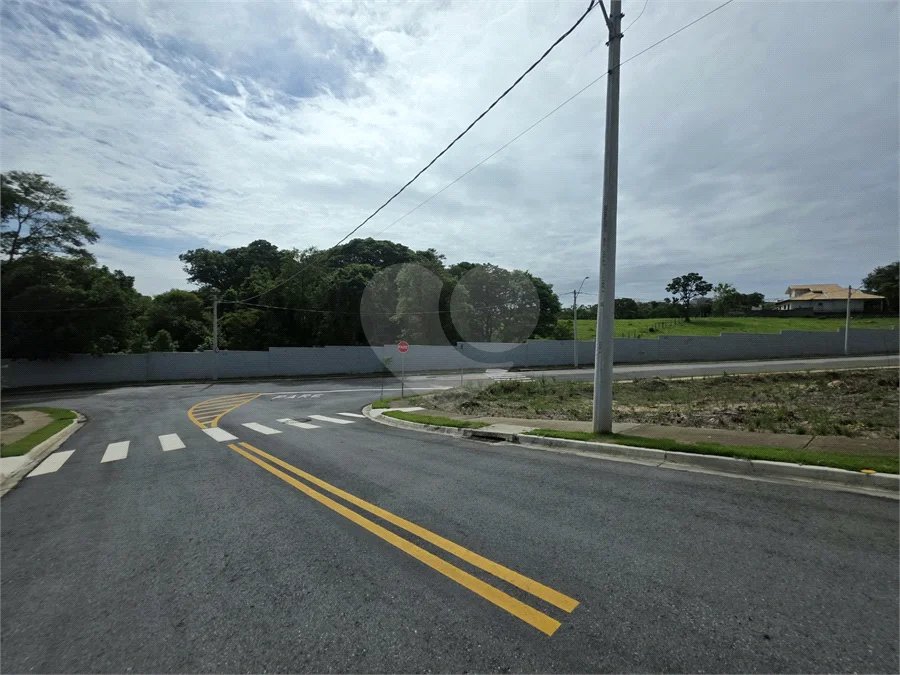 Terreno / Lote a Venda no Condomínio Residencial San Lucca em Vinhedo/SP