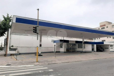 Espaço ideal para posto de gasolina, farmácia e loja no Bom Retiro