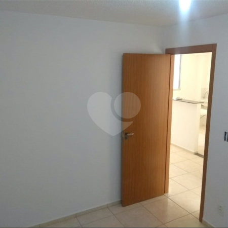 Apartamento no Condomínio Residencial Monte Everest