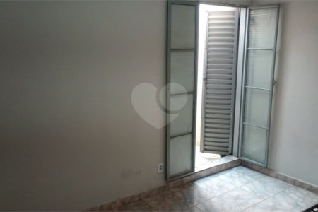 CASA A VENDA NO JARDIN JACOBUCI