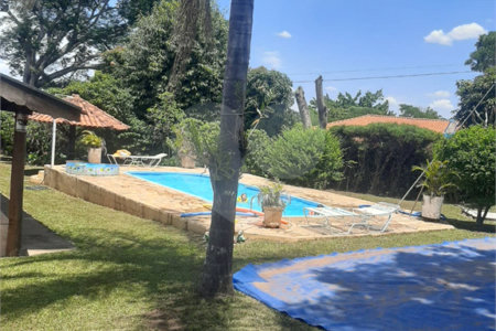 Chácara no Lagoa Dourada .