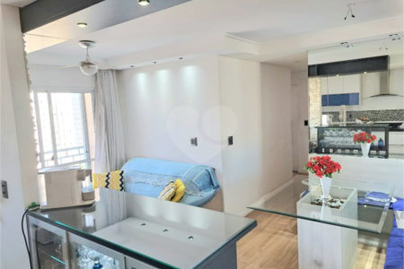 Apartamento à Venda com 50m² - Mooca